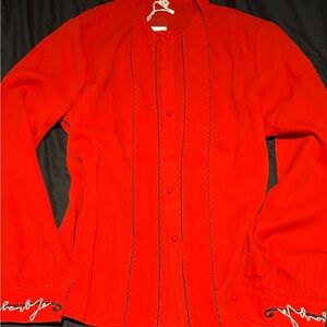 Red Women's Button-Front blouse - Classic Tailored Style